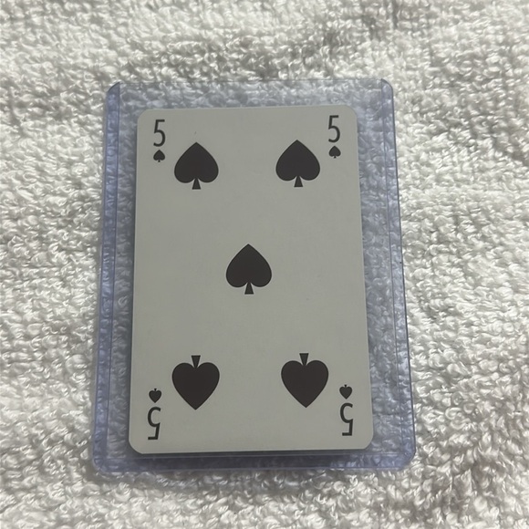 Louis Vuitton blue playing card 5 of spades with COA - Picture 2 of 4
